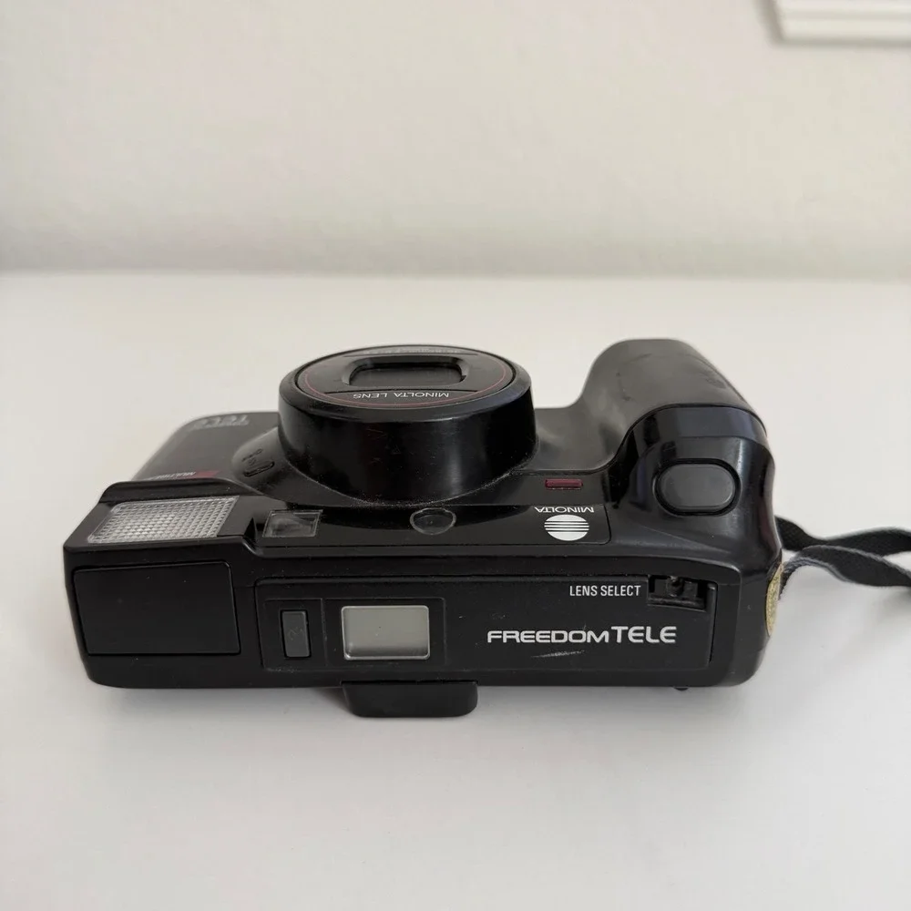 Minolta Freedom Tele 35mm Film Camera AF Multibeam UNTESTED